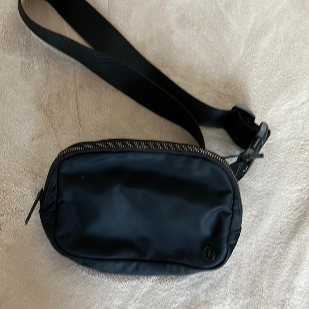 Lululemon Belt Bag